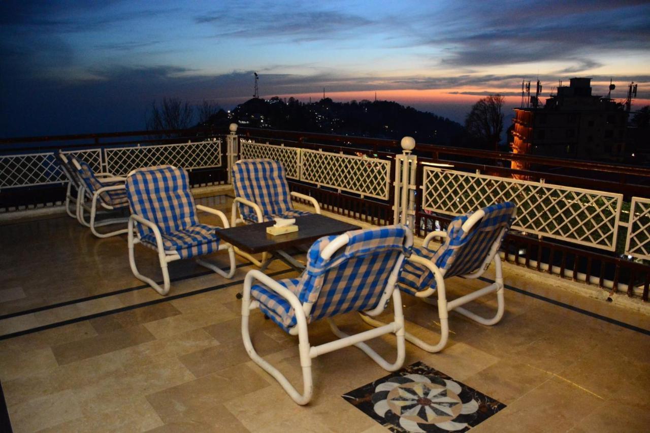 Hotel Move-N-Pick Murree Exterior photo
