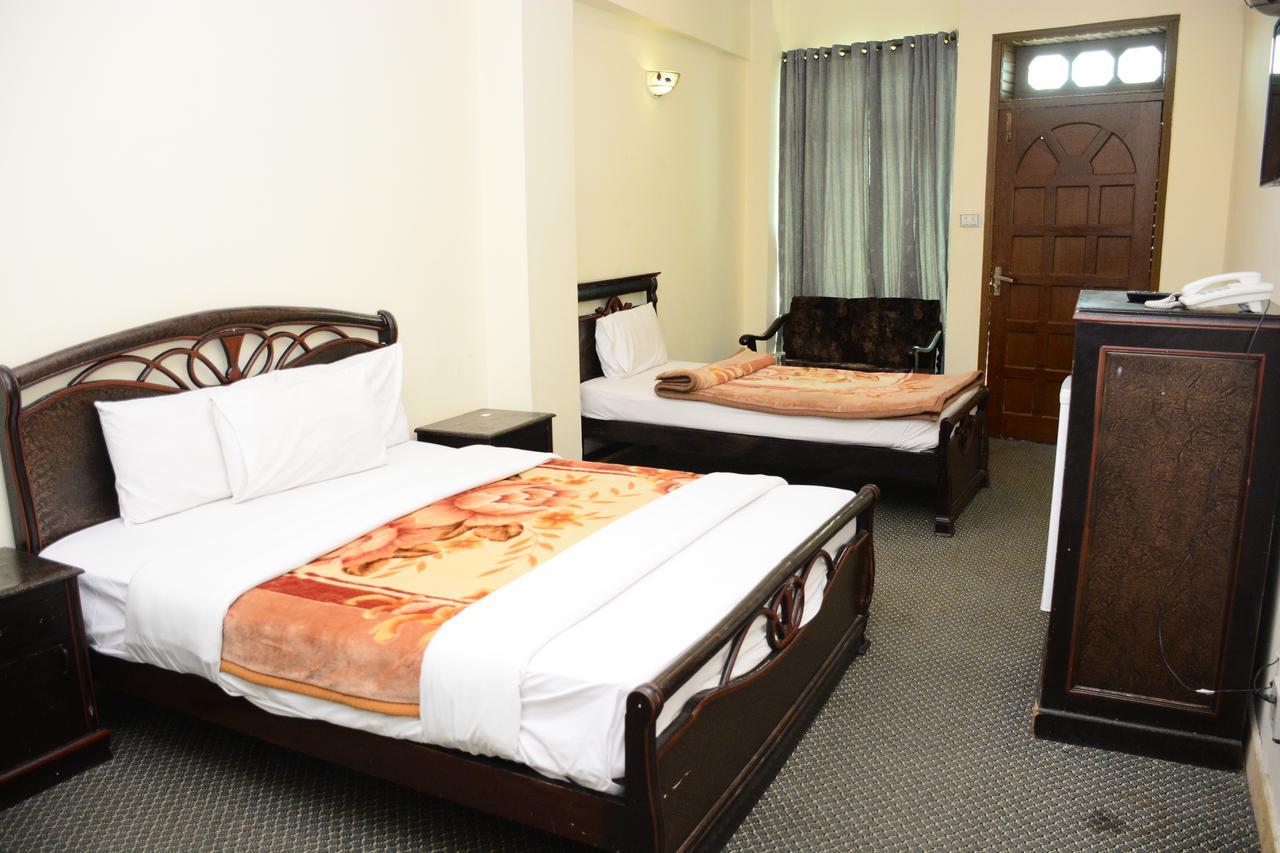 Hotel Move-N-Pick Murree Exterior photo